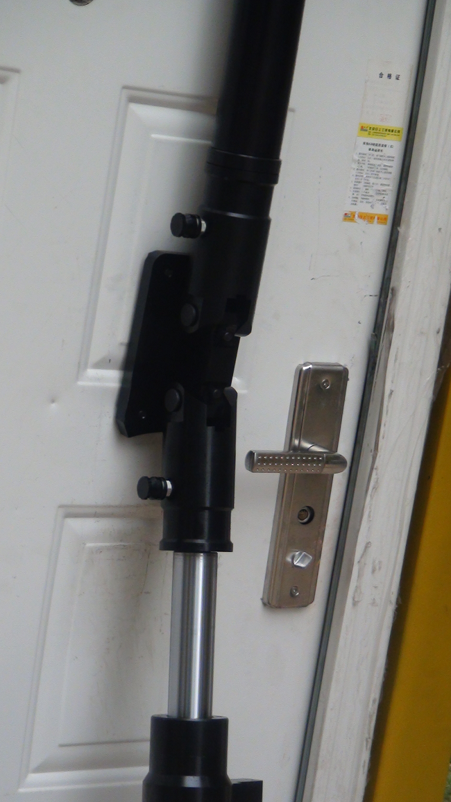 DB6 Batterypowered hydraulic door breacher spreader